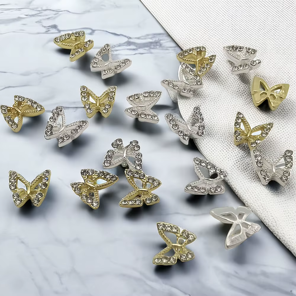 Breloques papillon en cristal 3D pour ongles, forme creuse avec biscuits pour décorations d'art d'on