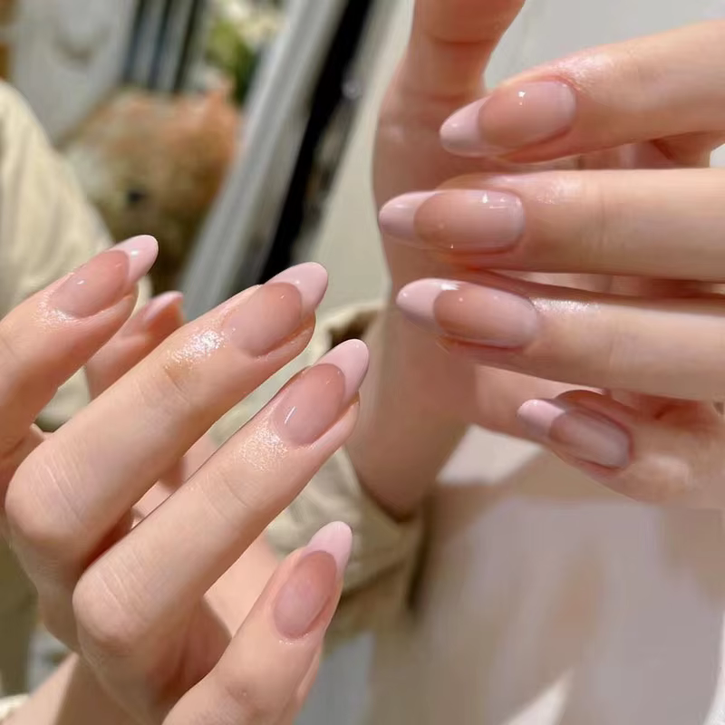10 pièces couleur nue à la main presse sur les ongles couverture complète changement progressif cris
