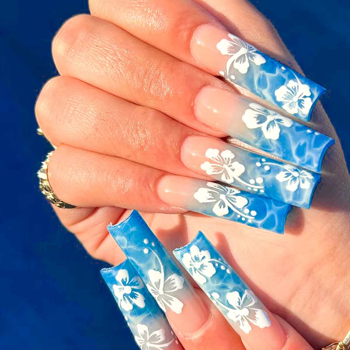 Faux ongles en nickel é bleu N64.avec ondulations de l'eau de l'océan, N64.Long Ballet Coffin, N64.W
