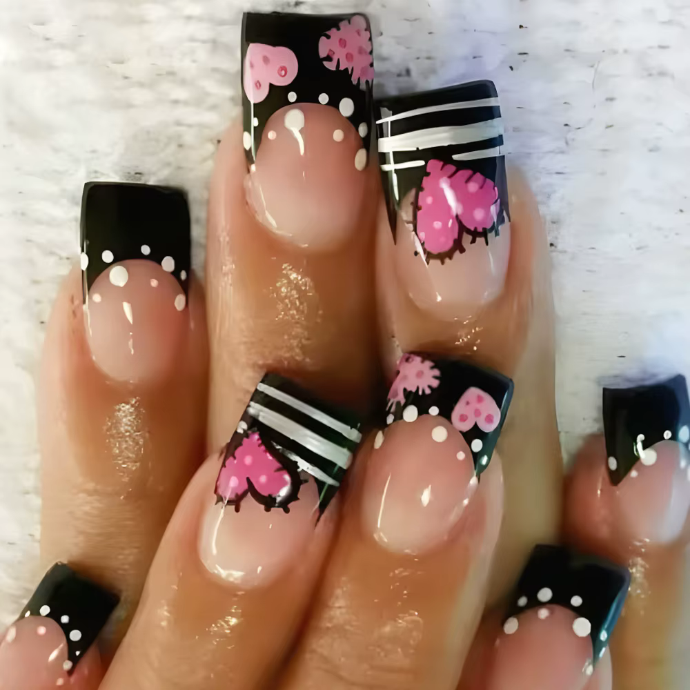 Y2K – faux ongles français noirs pour filles, 24 pièces, courts, carrés, à pression, rose, amour, cœ