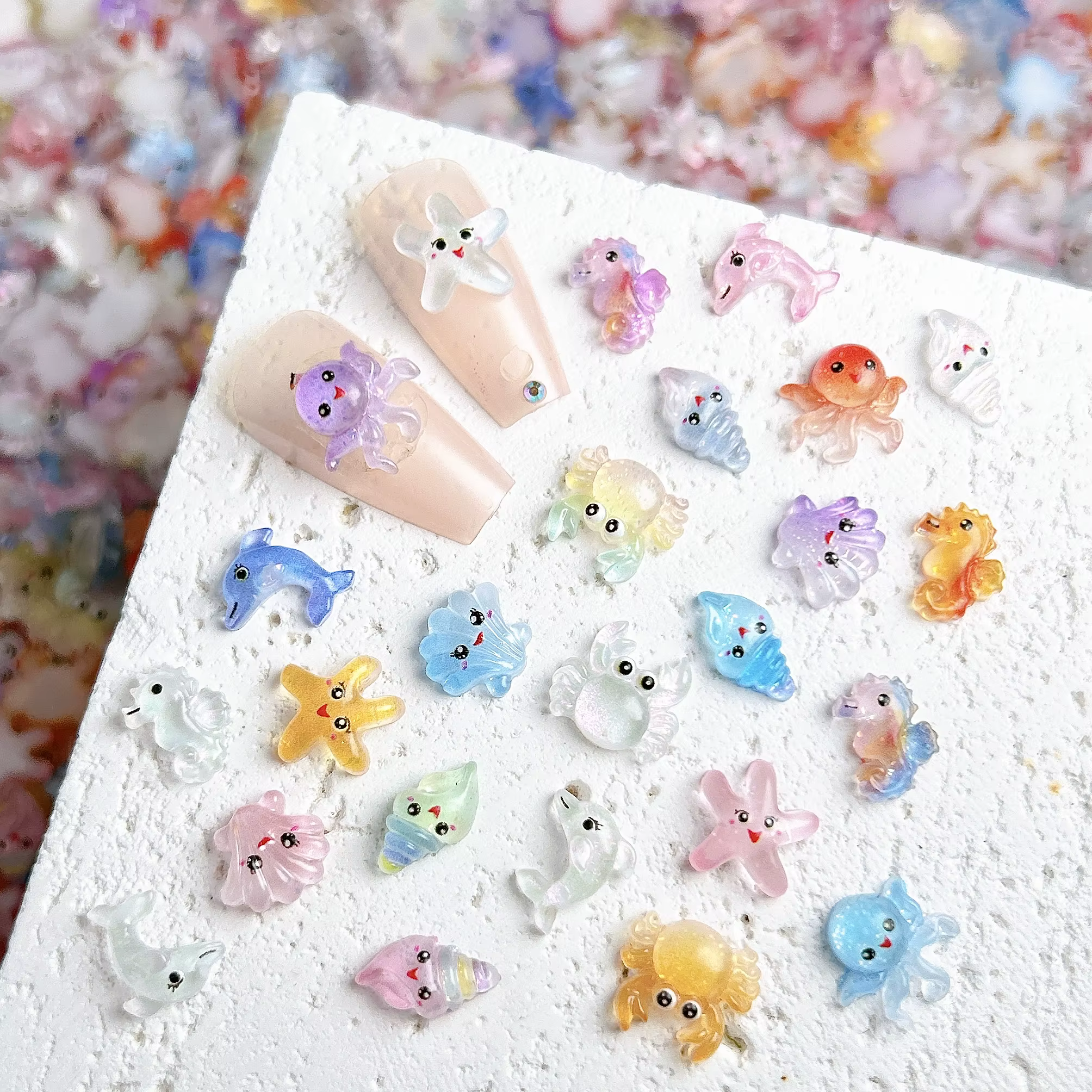 30 pièces Style Multiple mignon poulpe conque résine Nail Art décorations dessin animé lumineux gran