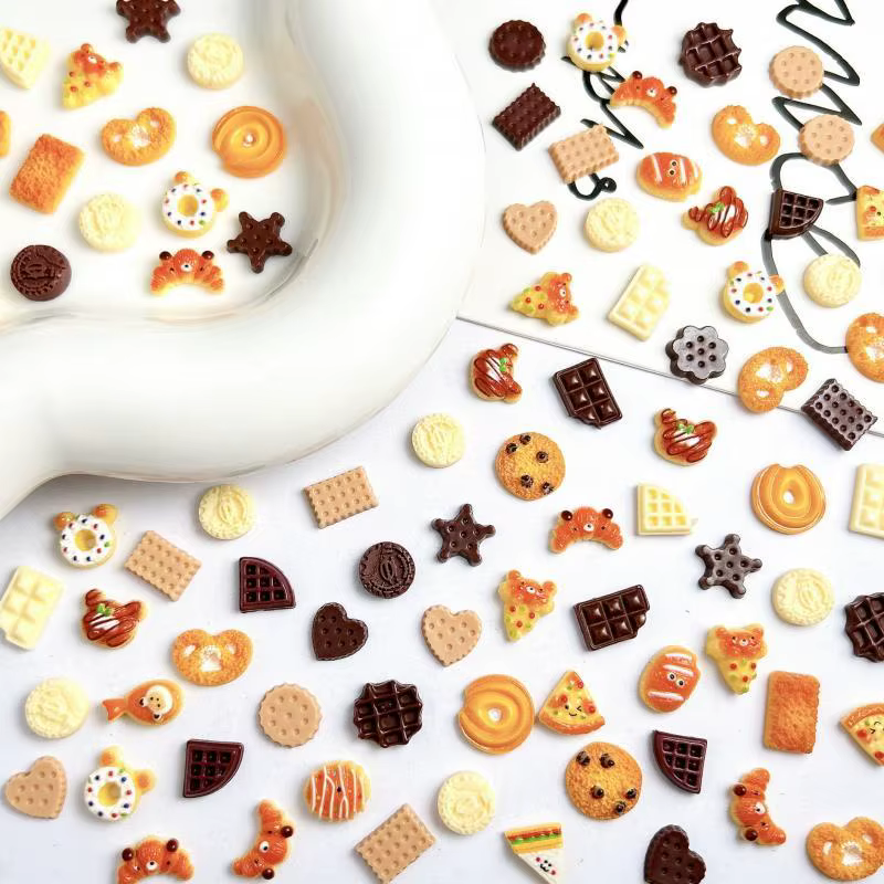 Ours créatif crème glacée chocolat Nail Art accessoires mignon simulé sourire Sandwich étoile Biscui