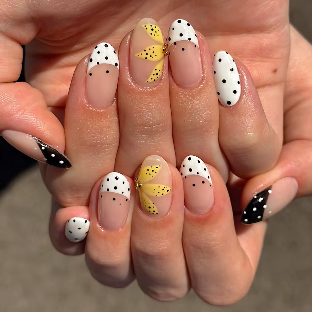 Faux ongles 3D à pois floraux, manucure portable, faux ongles en gel brillant, faux ongles artificie
