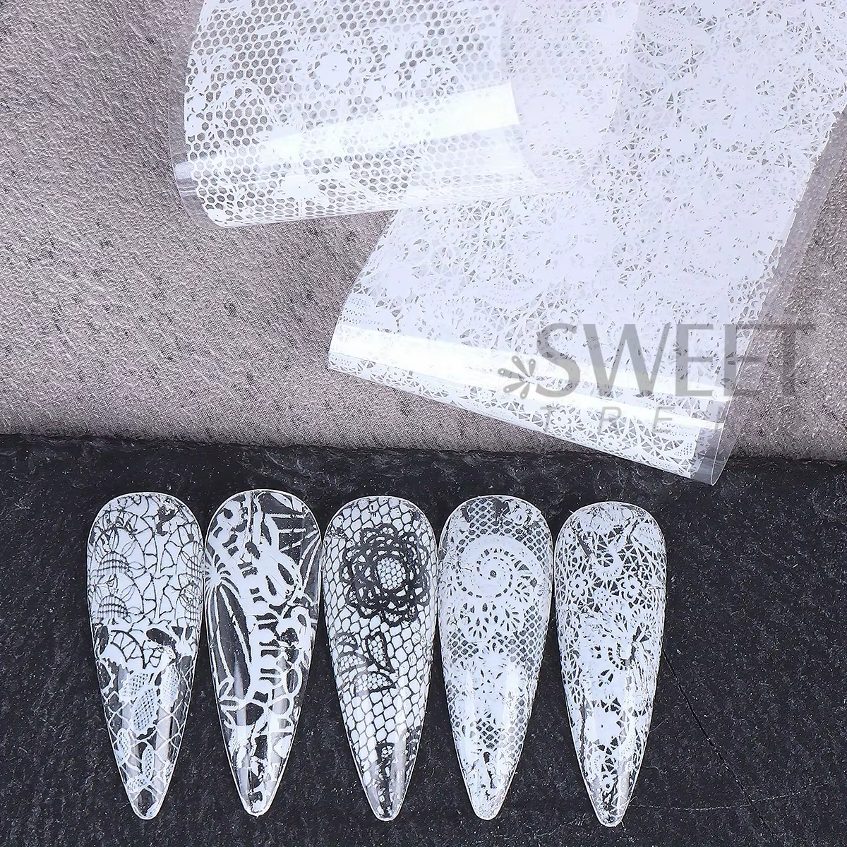 Feuilles de transfert d'ongles élégantes en dentelle noire et blanche, autocollant en papier fantais