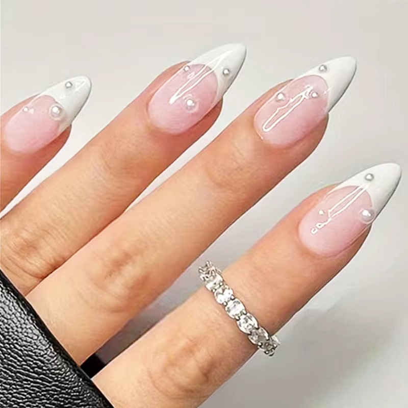 24 faux ongles pour la Saint-Valentin, manucure française blanche, ongles à presser – ongles de haut