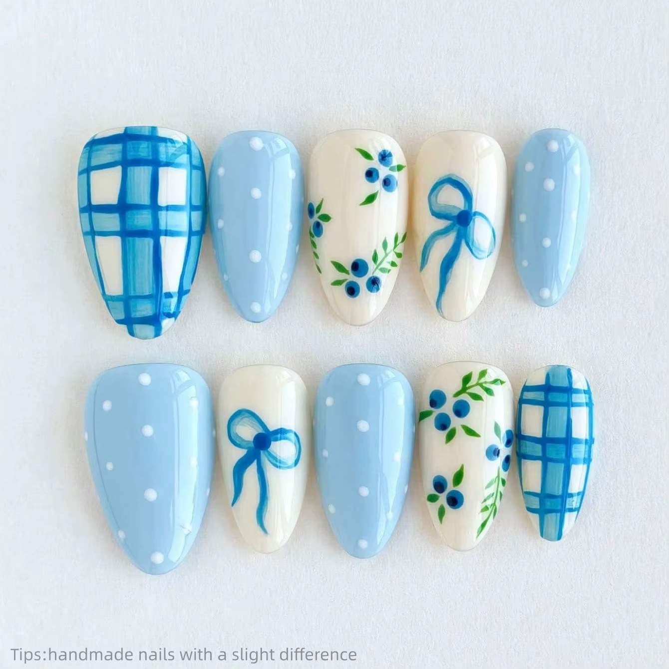 10 faux ongles adorables en forme d'amande, design à motifs de fruits frais et de dessins animés, st
