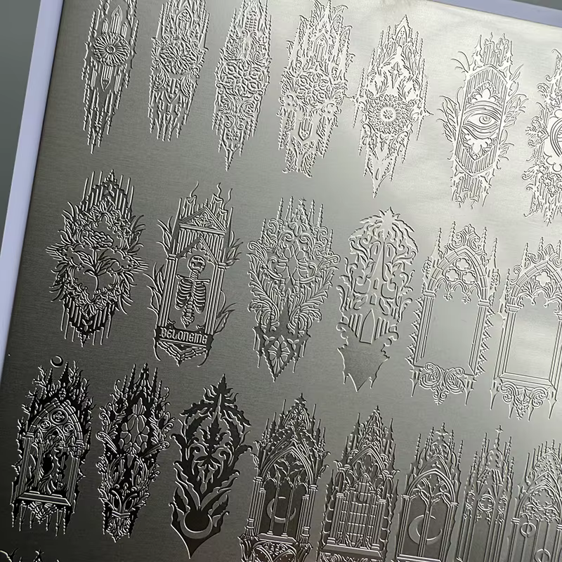 XMQ NAIL ART PLATES STAMPING PLATES D'IMAGE DE VENTES CAVÉES