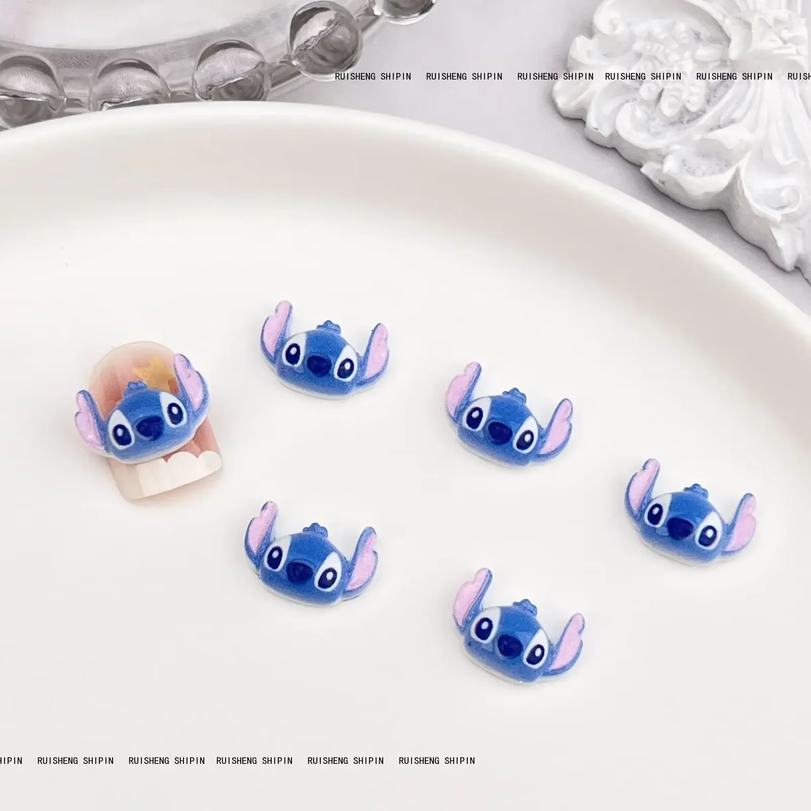 50 Breloques à Ongles Cartoon, Mini Figurines Mignonnes en Résine, Cabochons Plats Animaux, Décorati