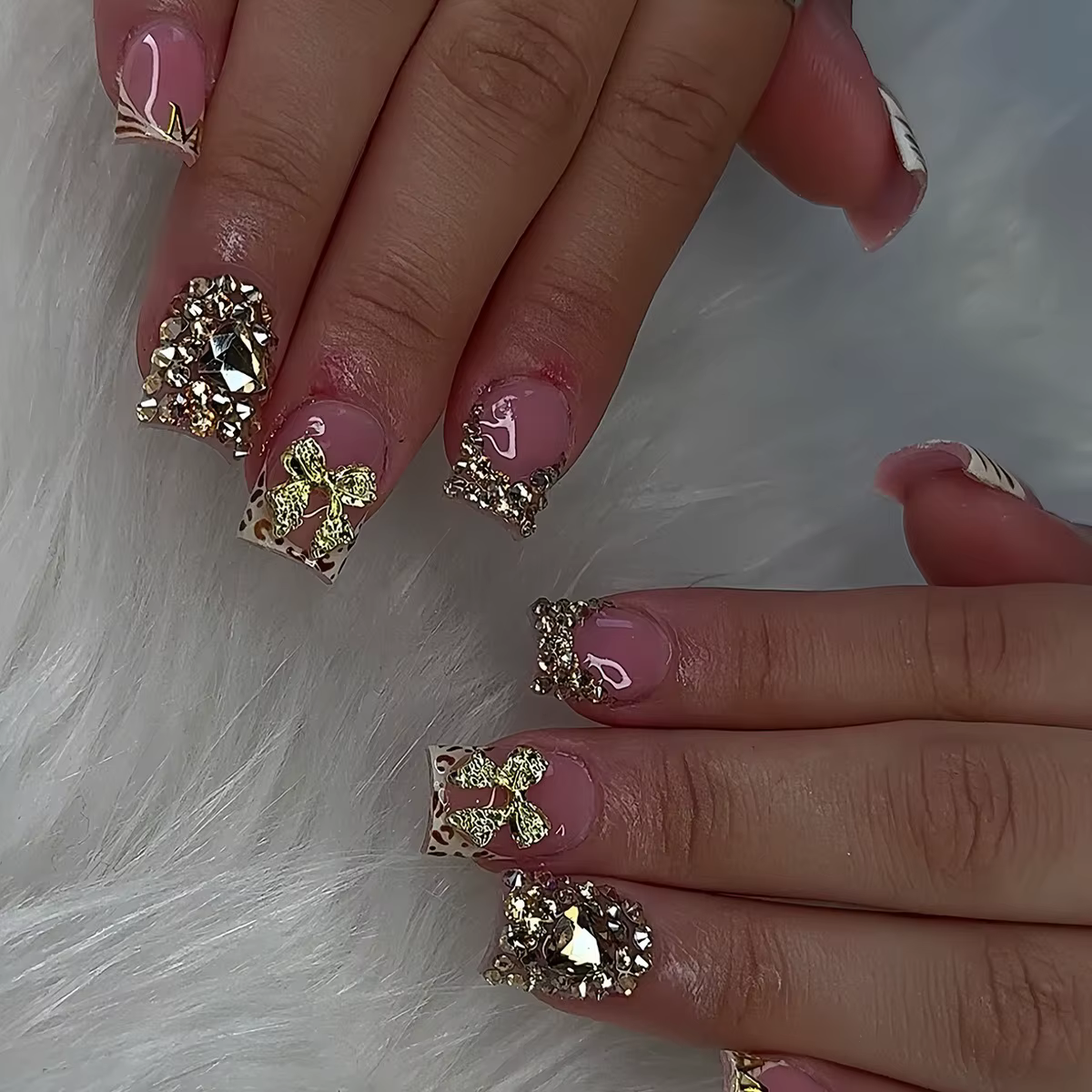 Faux ongles en bec de canard détachables, imprimé léopard Y2k, rose, court, à pression, fleur, couve