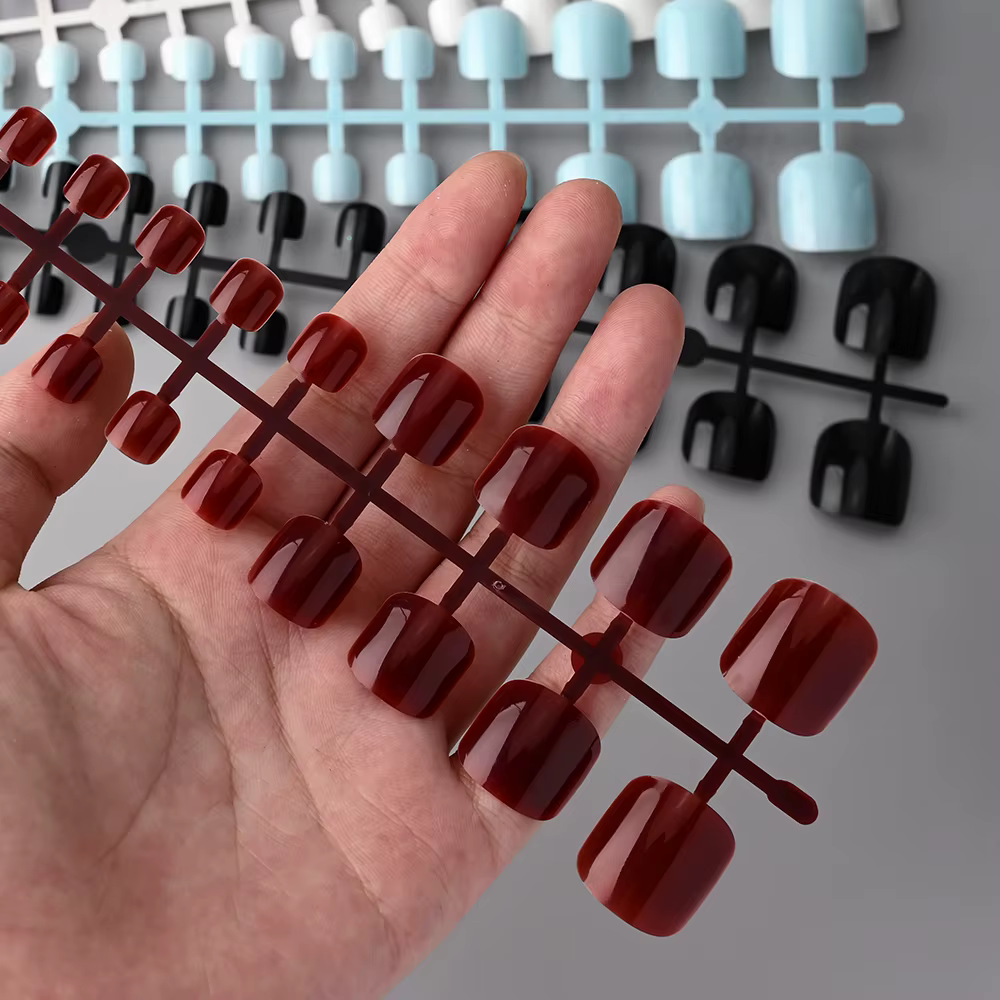 144 pièces couleur mixte court carré faux ongles vin rouge, noir, blanc, rose, bleu presse sur les o