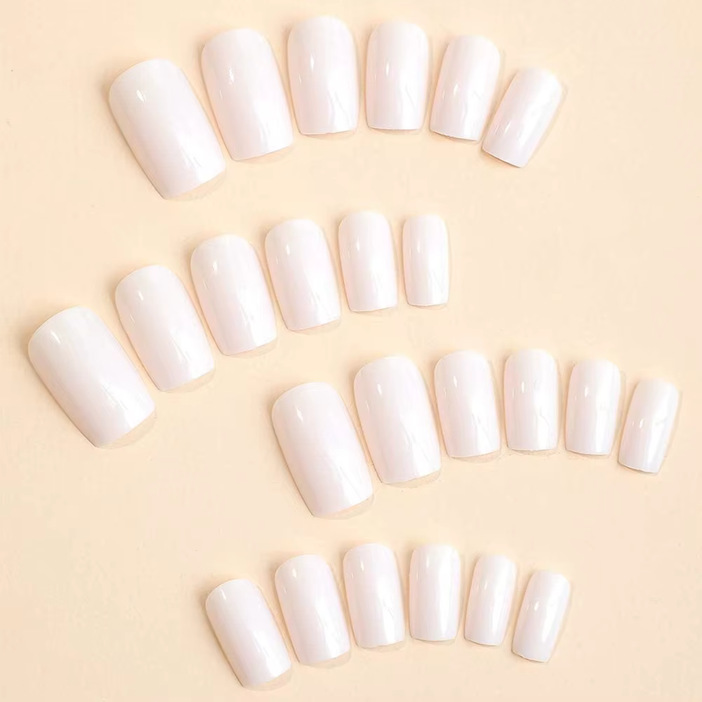 ARTAUG 24 pièces court carré blanc solide couverture complète couverture complète faux ongles ensemb