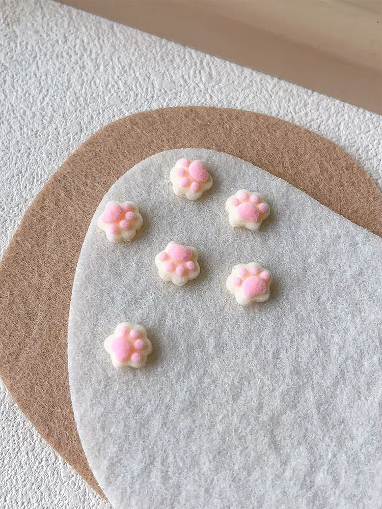 Accessoires pour ongles en forme de patte de chat en peluche, dessin animé coloré et super mignon, e