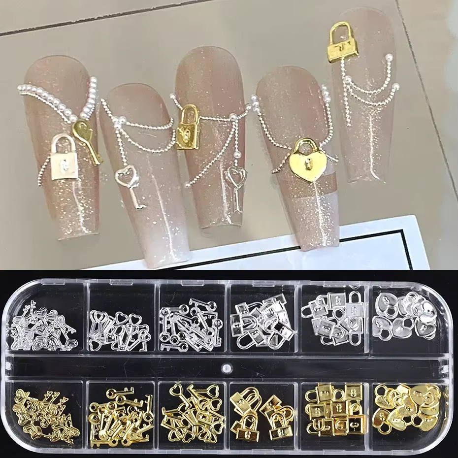 Clé de verrouillage en métal or argent, 12 grilles, pièces de décoration d'ongles, breloques en form