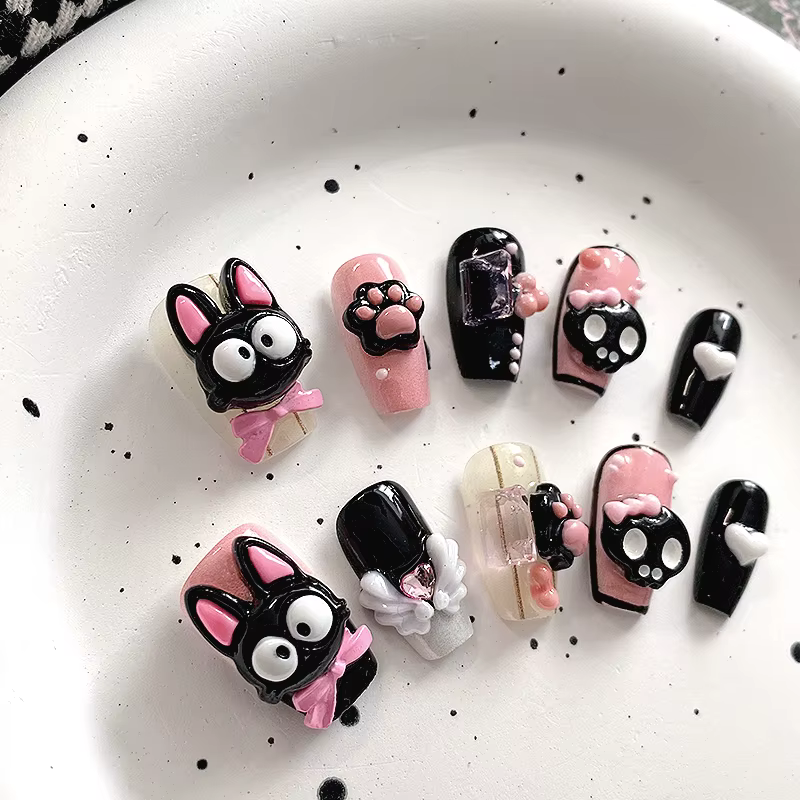 10 pièces d'art d'ongle de chat mignon carré court, faux ongles d'amour de squelette de dessin animé