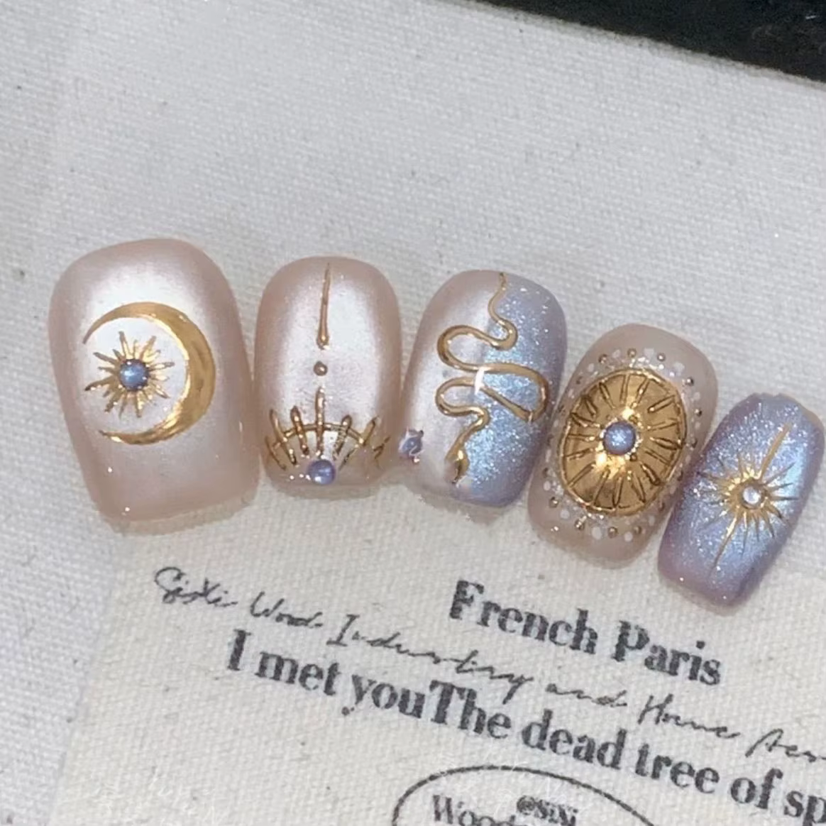 10 pièces presse à la main sur les ongles violet clignotant miroir magique avec diamants couverture