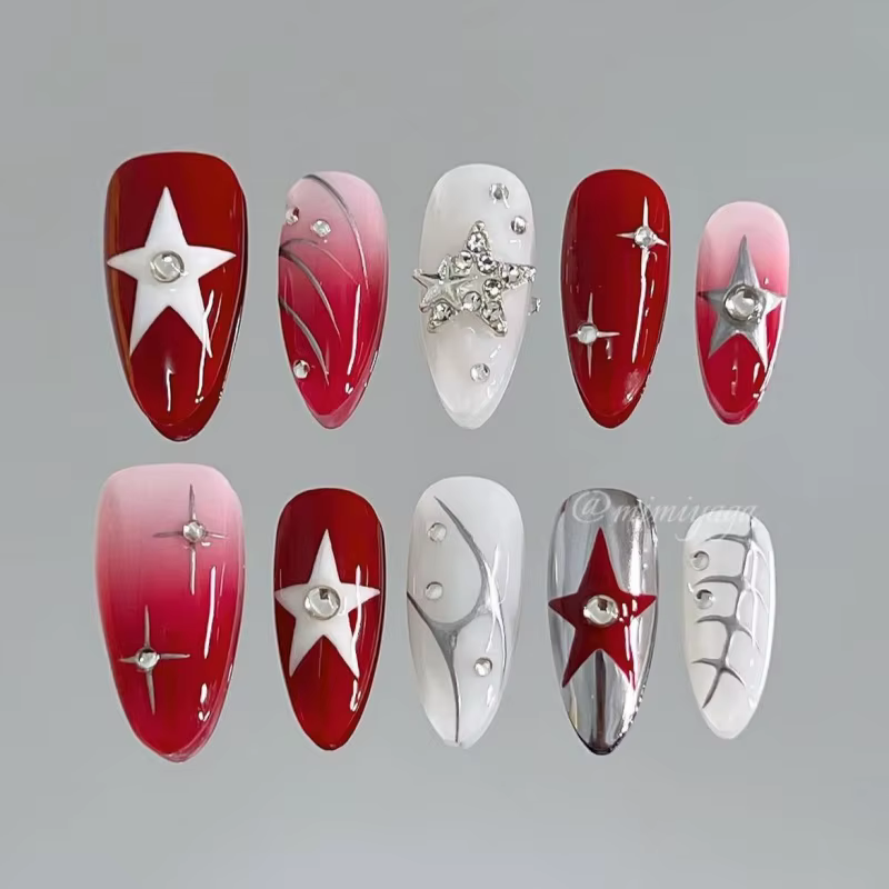 10 faux ongles en forme d'amande pressés à la main, magnifiques faux ongles ornés d'étoiles rouges e