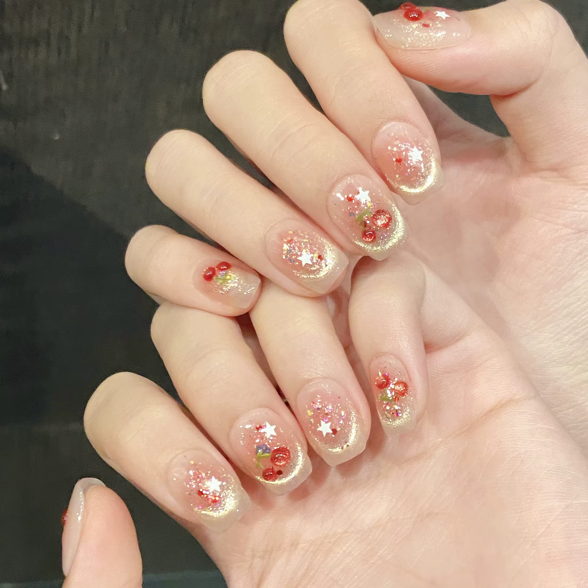 Faux ongles à pression cerise douce pour femmes et filles, 10 pièces, sourire brillant, œil de chat,