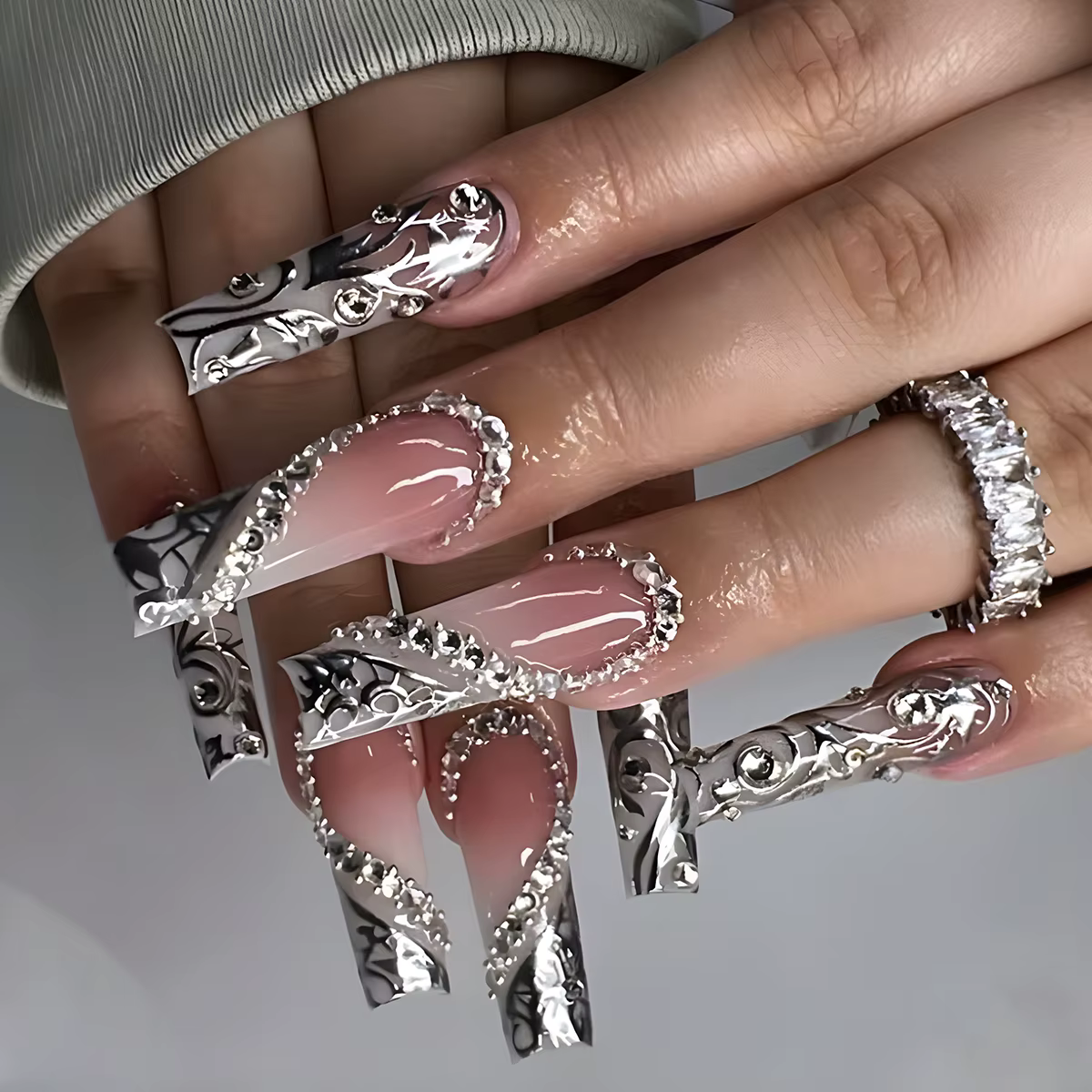 Faux ongles de luxe pour femmes, Super longs, carrés, français, argent, vigne, Patchwork, diamant, c