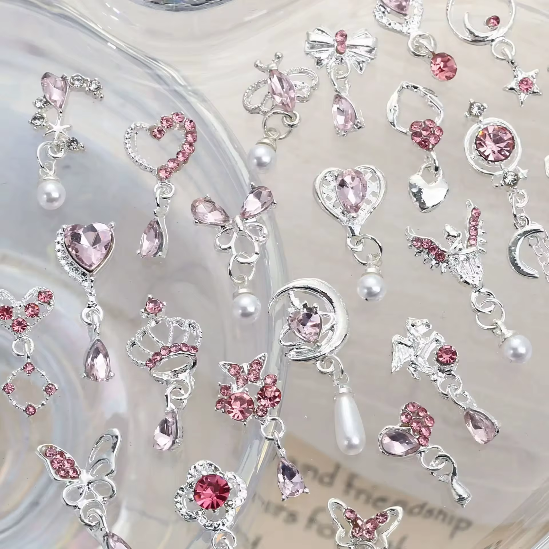10 pièces Super Flash papillon amour pendentif ongles accessoires Nail Art Luxu alliage rose diamant
