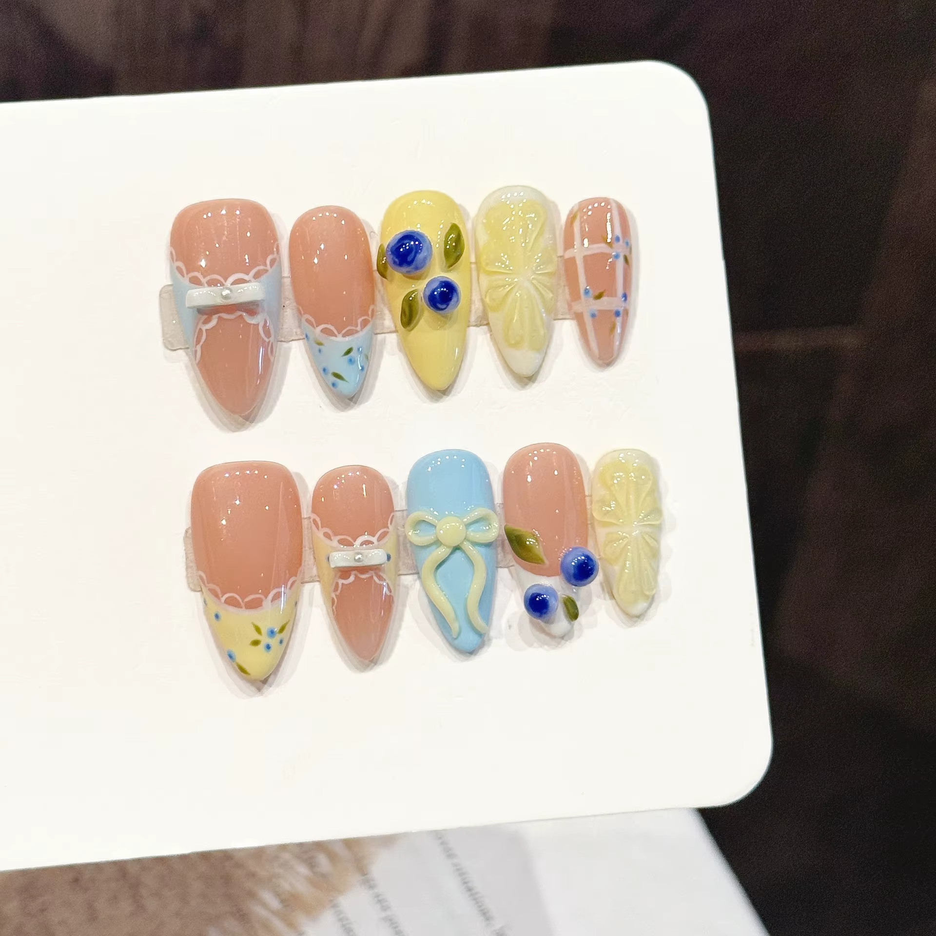 10 pièces Style coréen faux ongles faits à la main 3D citron myrtille nœuds papillon conceptions pre