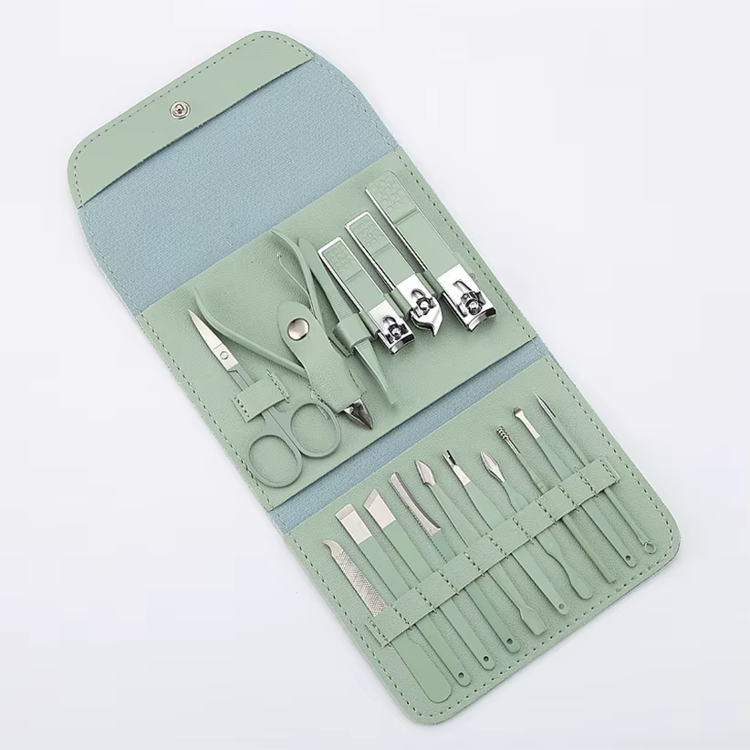 Ensemble professionnel de manucure et pédicure en acier inoxydable 16 pièces avec étui de voyage de 