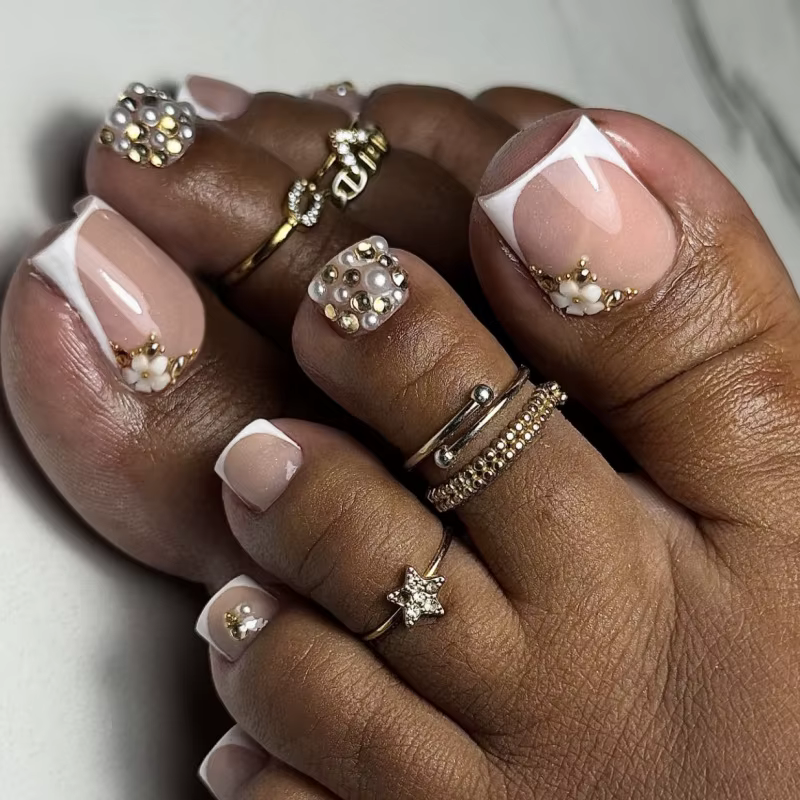 Faux ongles français pour orteils, avec cœur, Design strass, bord blanc, presse d'été sur les ongles