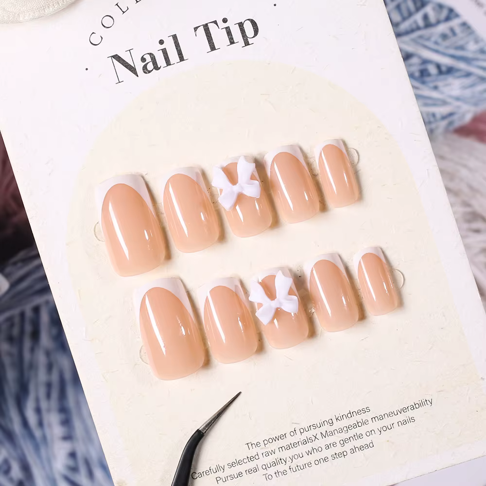 24 pièces blanc français presse sur ongles 3D arc conception couverture complète portable faux ongle