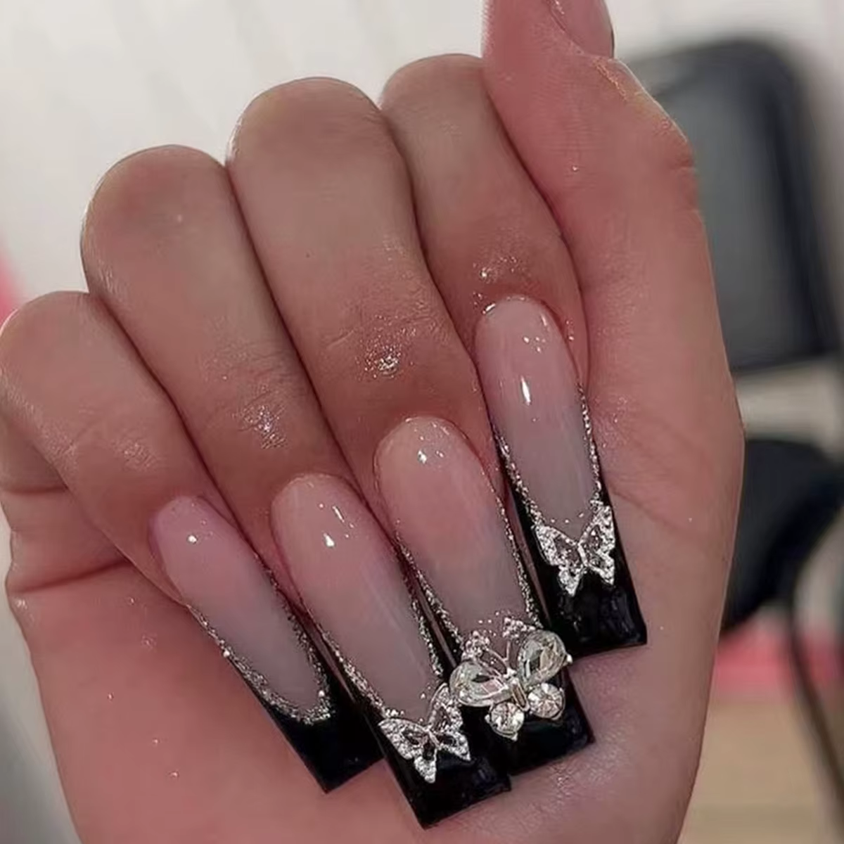 Faux ongles de luxe pour femmes et filles, Super longs, carrés, noirs, français, scintillants, décor