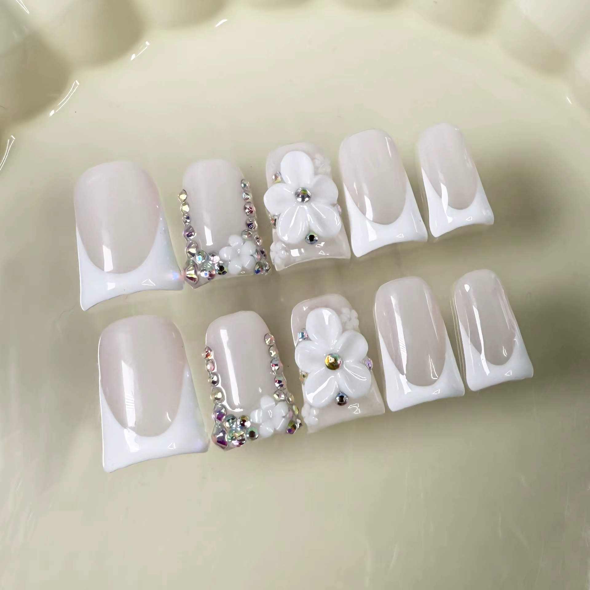 10 pièces rose bec de canard fait à la main presse sur les ongles Art Simple blanc français court fa