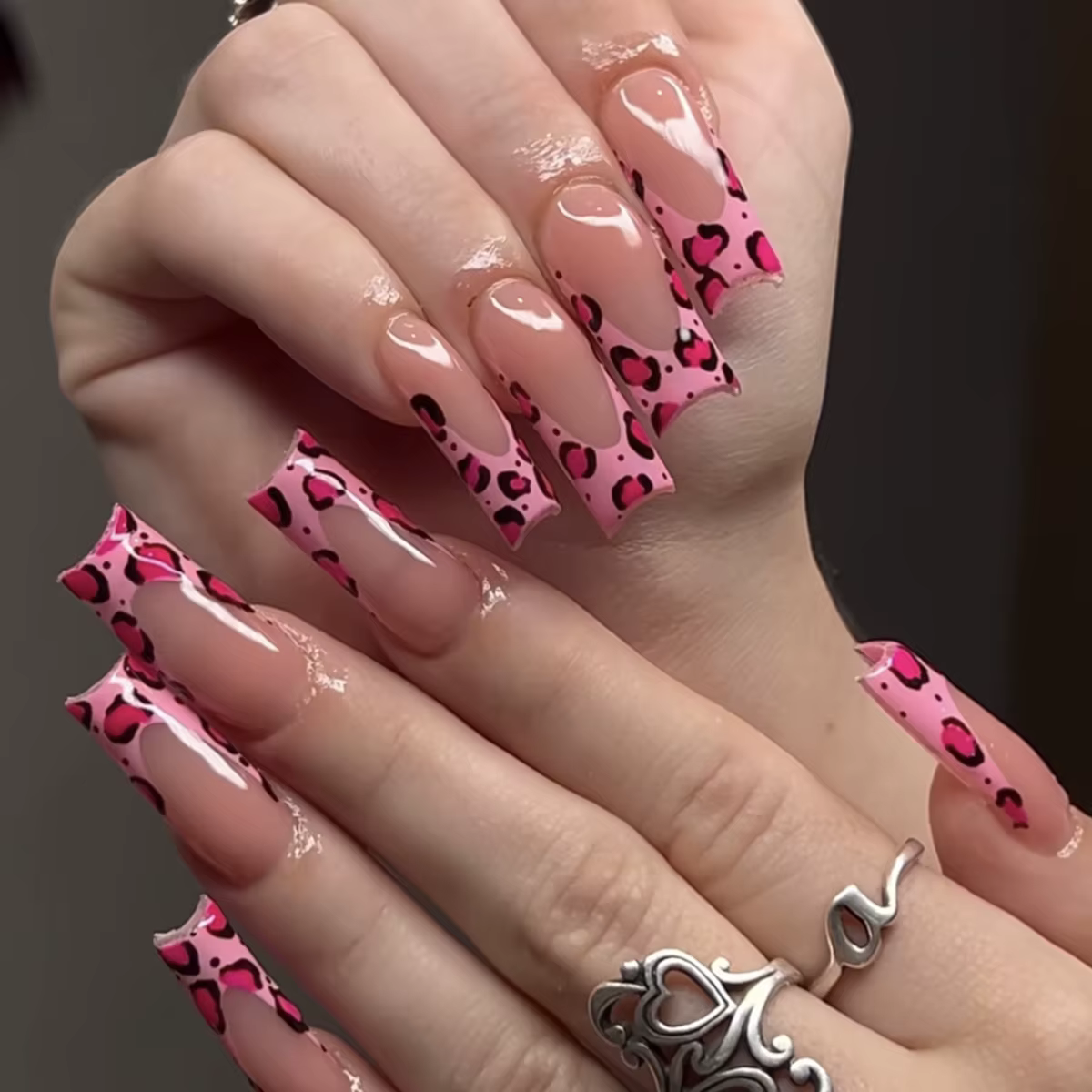Faux ongles français imprimé léopard rose, 24 pièces, Y2K, doux, Cool, longs, carrés, étoiles, perle