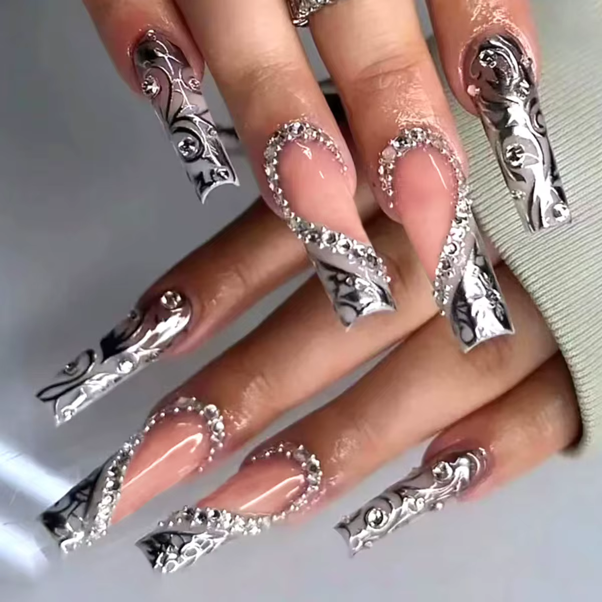 24 pièces blanc frontière française portable cercueil couleur diamant faux ongles conseils fleur con