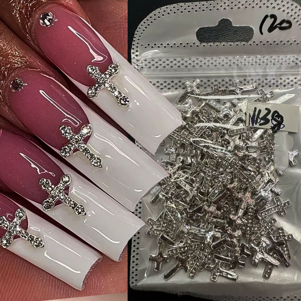 Breloques pour ongles en forme de croix Punk à paillettes complètes, 7x11.5cm, croix en métal argent