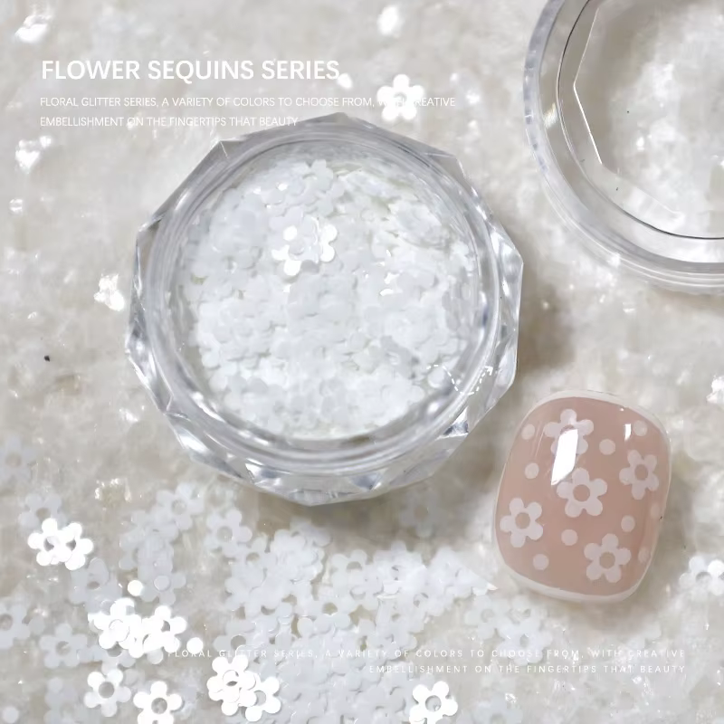 1 pot de paillettes en feuille d'or et d'argent pour ongles, décoration d'ongles, breloques pour man