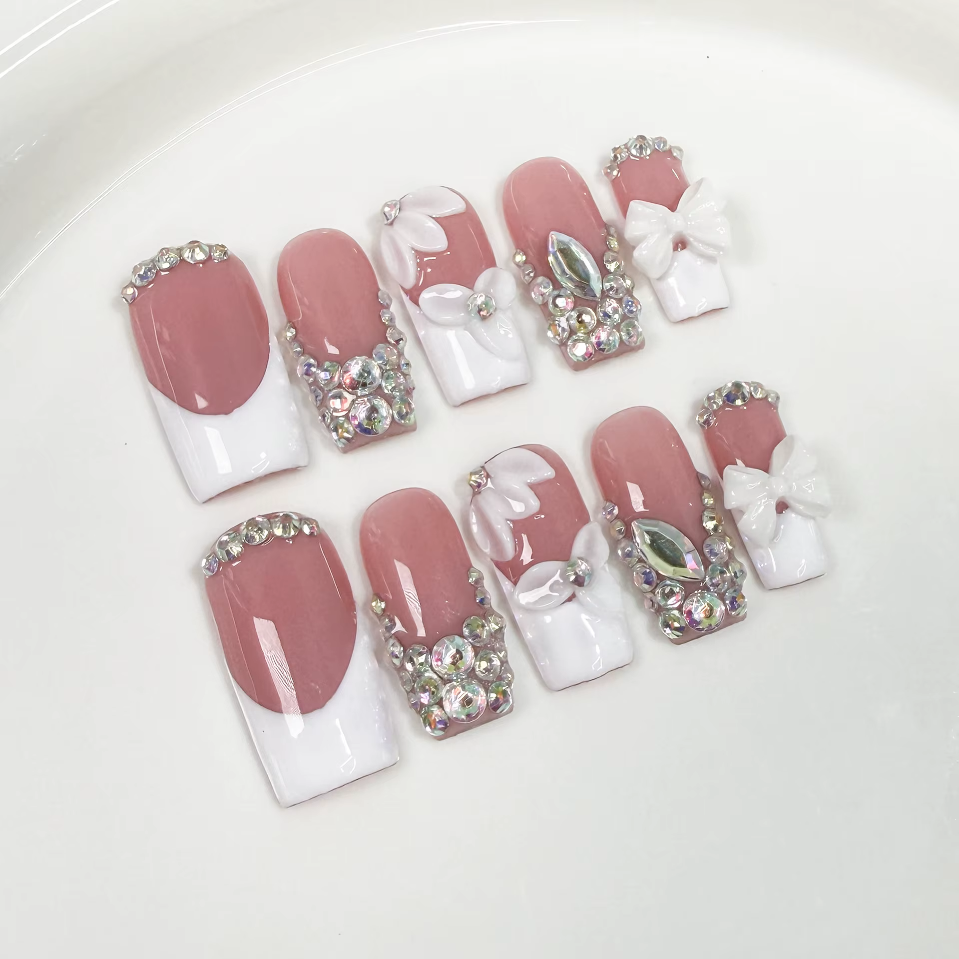 10 pièces de luxe or presse sur ongles 3D fleur faux ongles perle manucure française à la main faux 