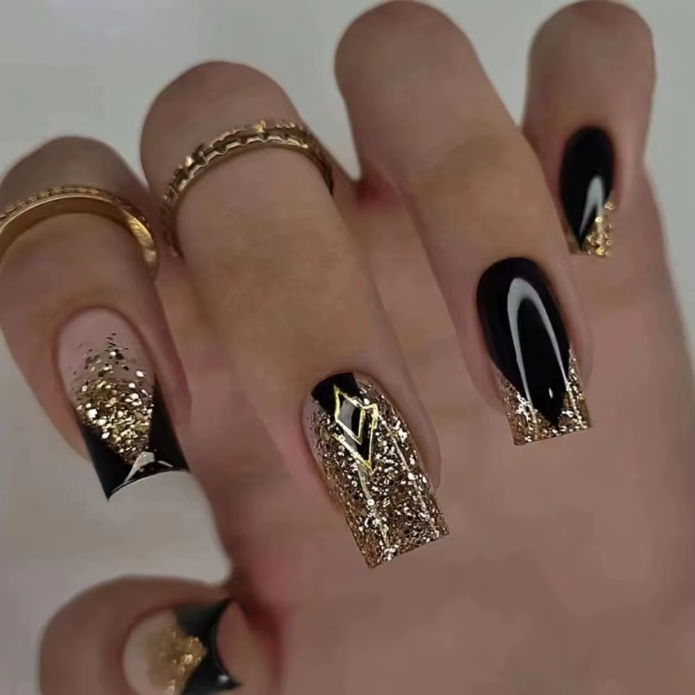 Faux ongles français dessin animé, 24 pièces, carré court, rose, escargot, couverture complète, poig