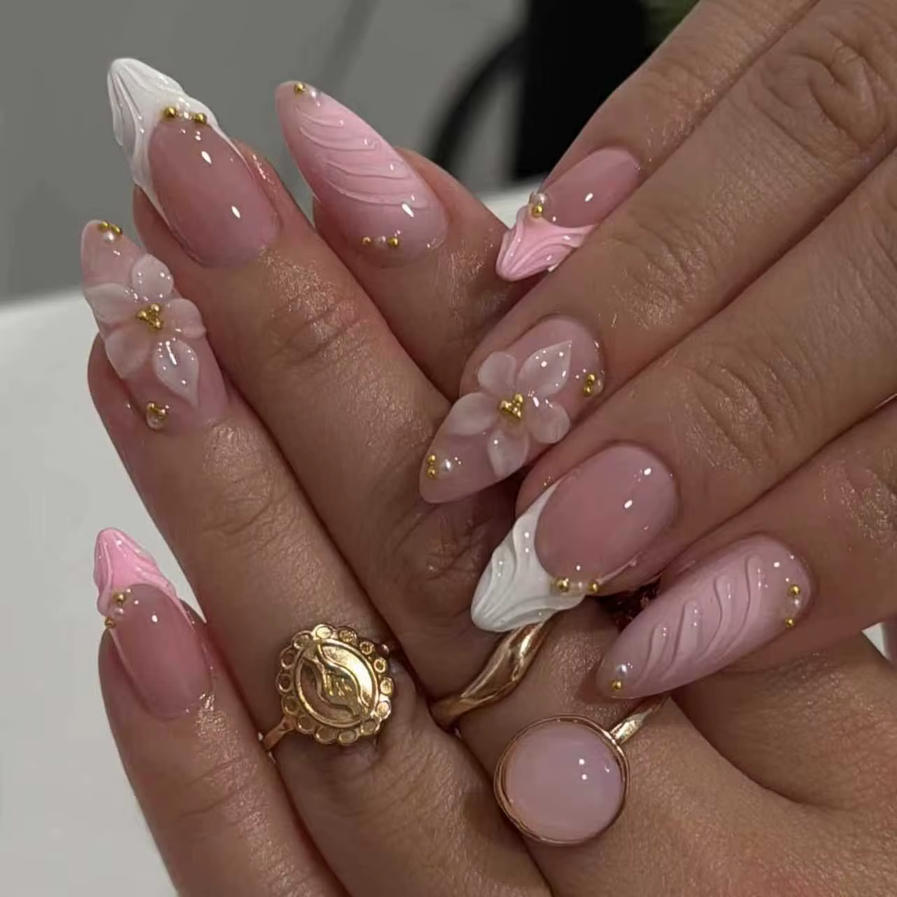 24 pièces français amande presse sur ongles motif de fleur faux ongles portable à coller faux ongles