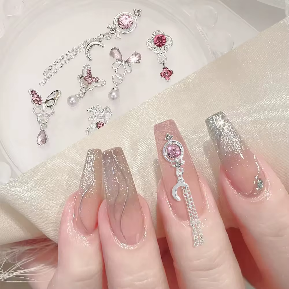 10 pièces Super Flash papillon amour pendentif ongles accessoires Nail Art Luxu alliage rose diamant