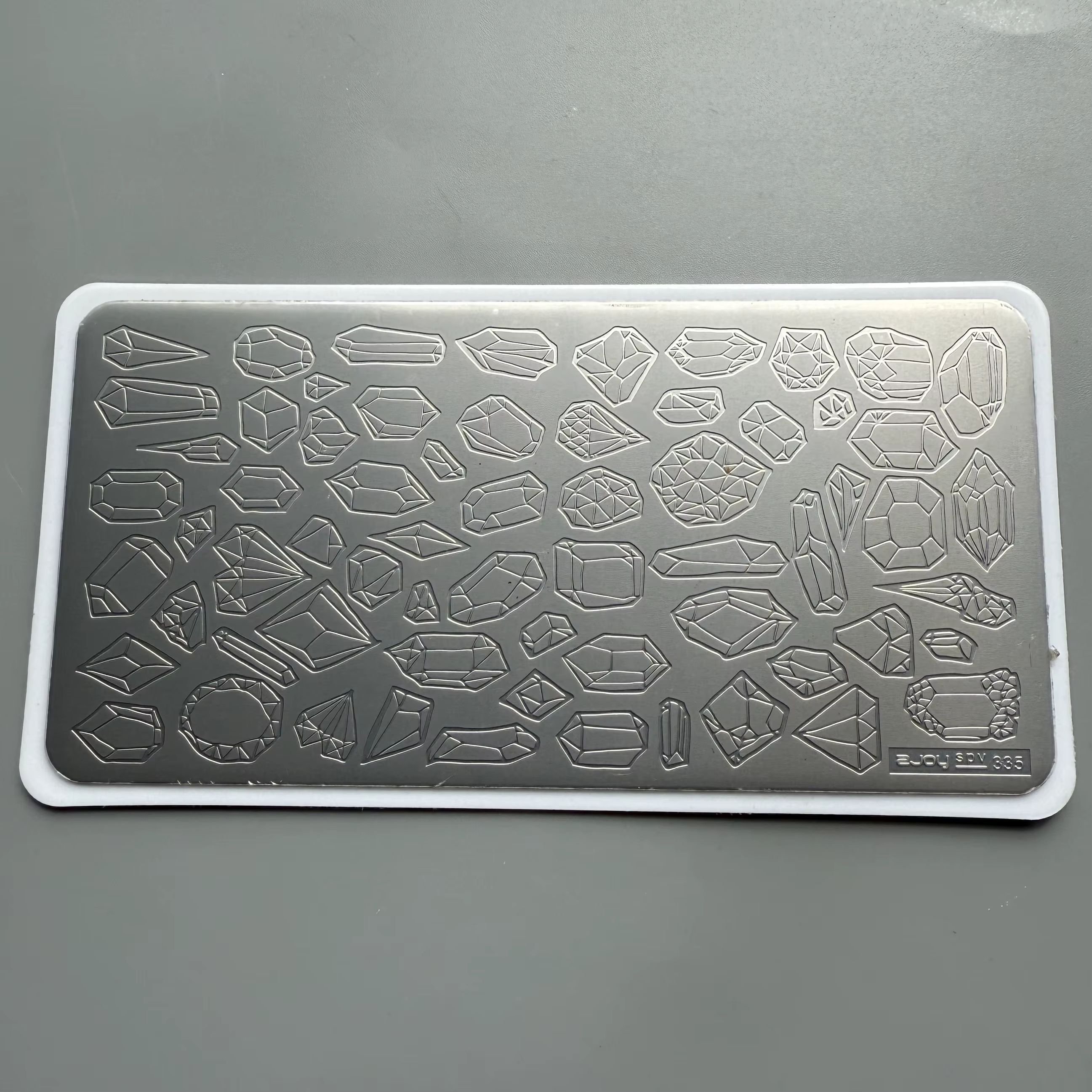 XMQ NAIL ART STAMPING PLATES CARTON GATS DOGS WATER RIPPLES IMAGE PLATE TEMPLATES