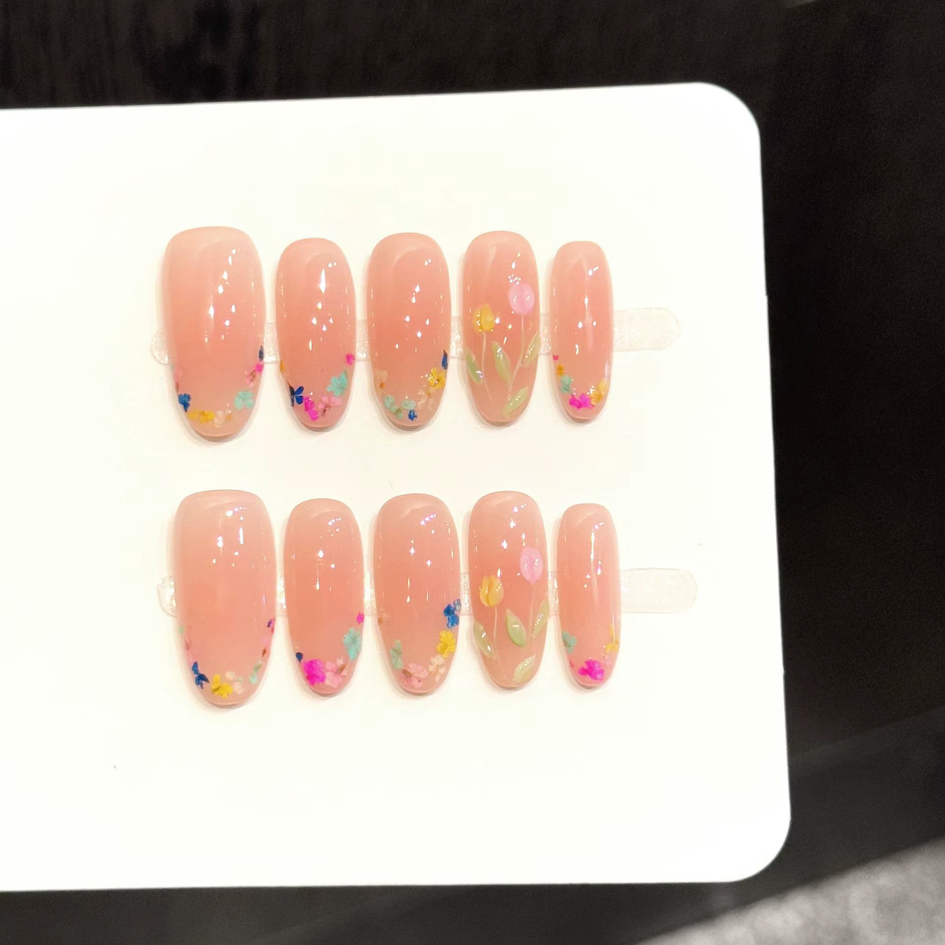 10 faux ongles ovales moyens faits à la main, effet couleur nude transparent, adaptés aux festivals,