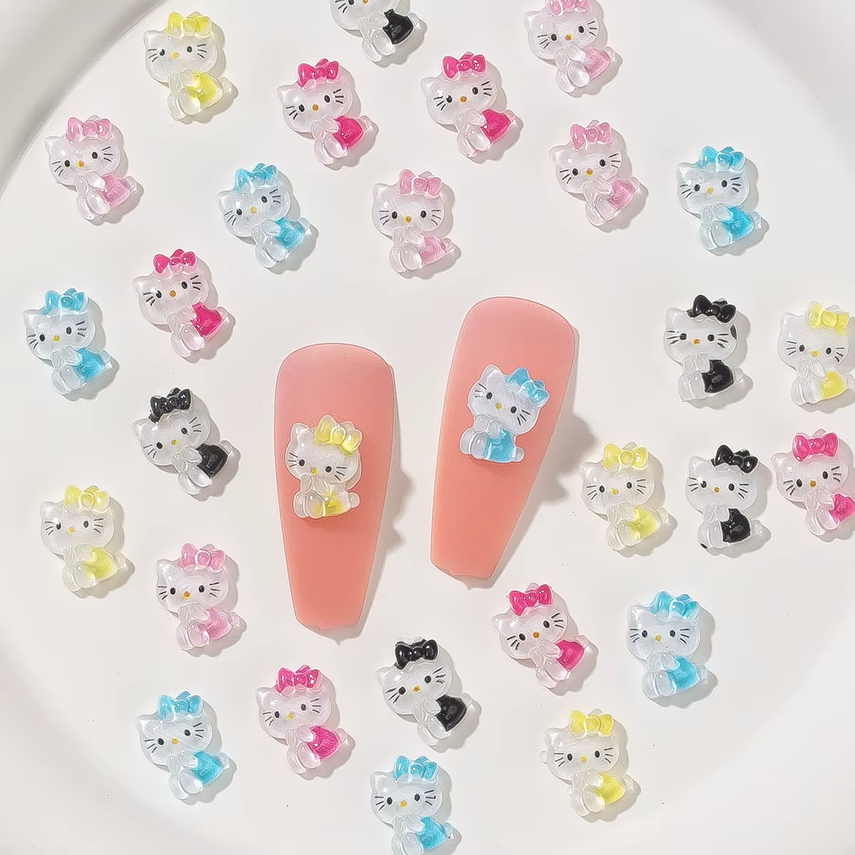 50 pièces en vrac Kawaii breloques mixtes pour ongles, dessin animé Sanrioed Hello Kitty Kuromi ongl
