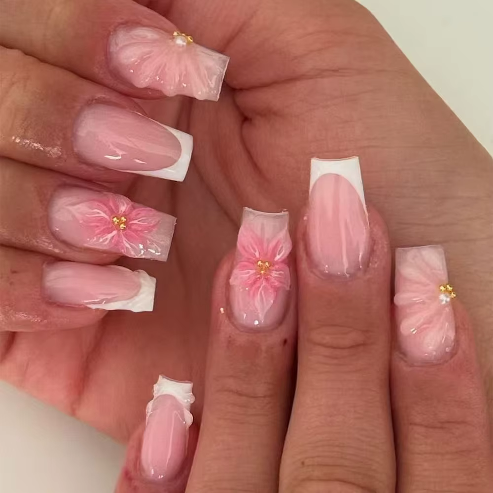 24 pièces Long carré 3D tridimensionnel Gelnail fait des ongles de fleur avec perle décorer concepti