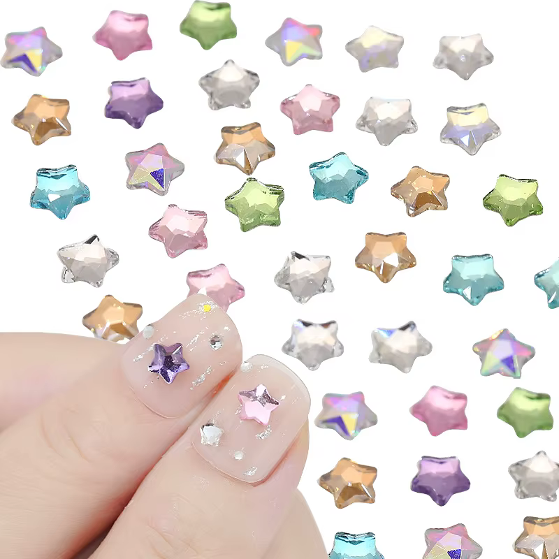 50 pièces Super étincelle coloré étoiles à cinq branches diamants à dos plat Nail Art strass gemme m