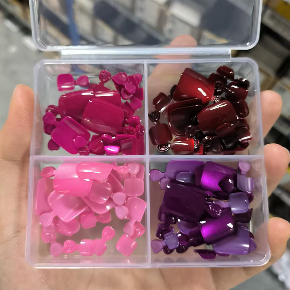 96 pièces 4 couleurs oeil de chat faux ongles courts carrés couverture complète presse sur les ongle