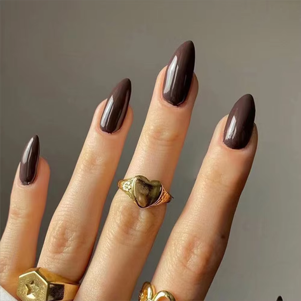 Ensemble de faux ongles portables pour femmes et filles, mode polyvalente, rouge amande moyen, rayur