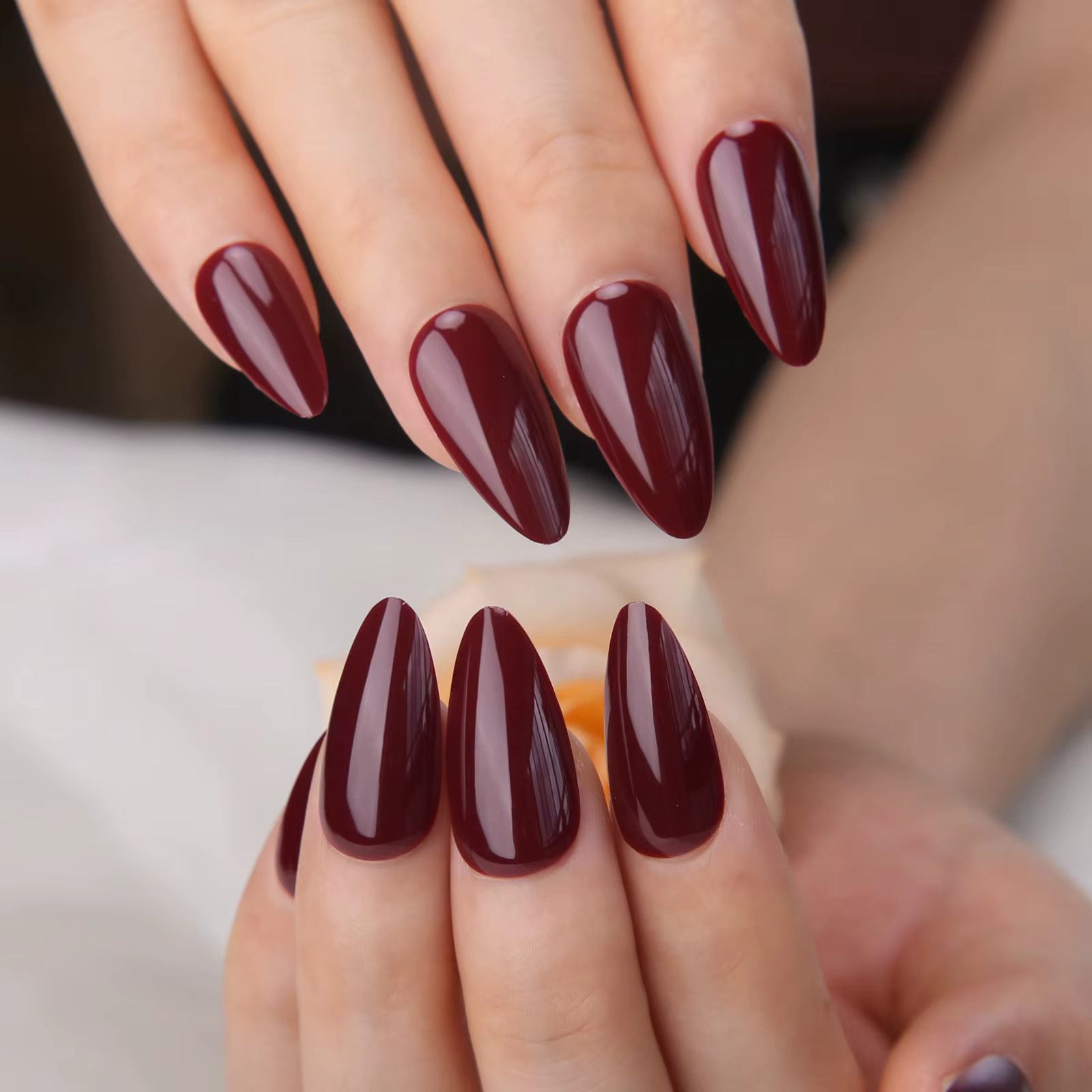 Faux ongles Gel brillant, 28 pièces, gouttelettes d'eau, de mariage, stiletto rouge chaud, UV, amand