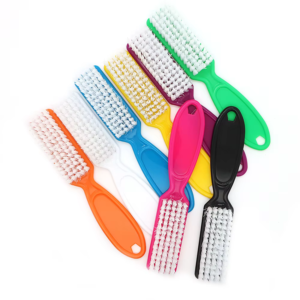 Brosse de nettoyage pour ongles, couleur, poignée en plastique, brosse multifonctionnelle, nettoyage