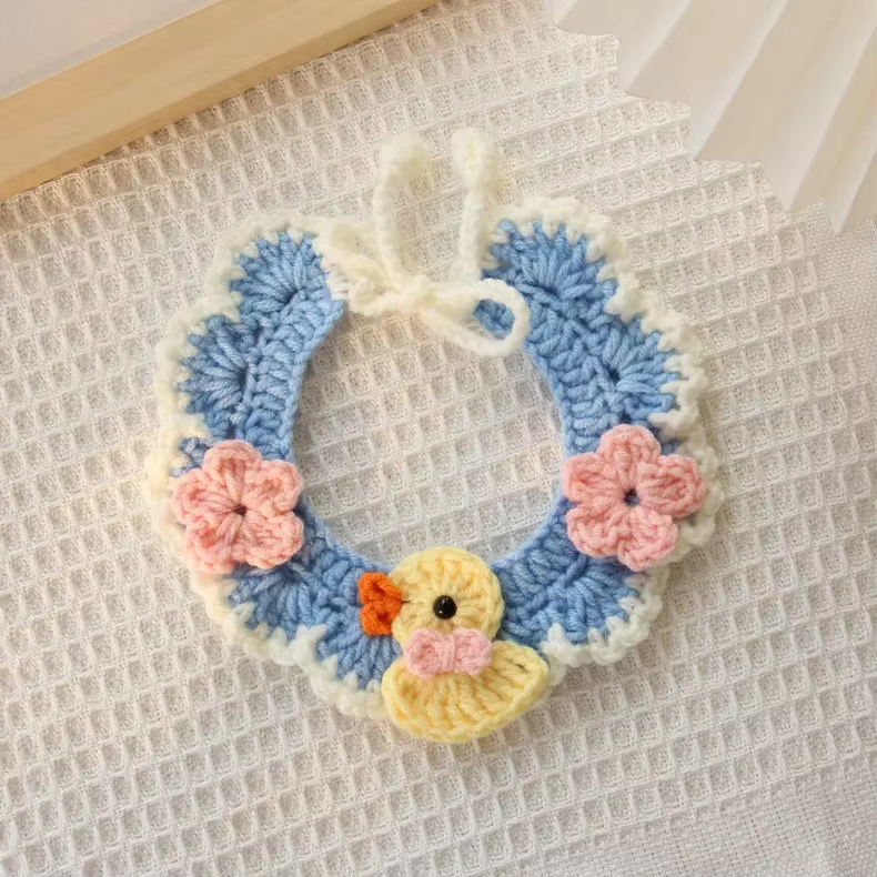 Colliers et bavoirs pour chiens et chats, accessoires pour animaux de compagnie, décorations mignonn