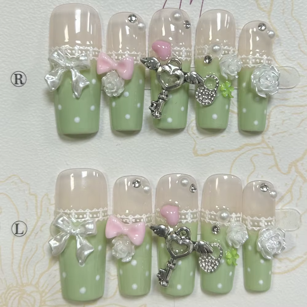 Y2K Vintage Gyaru français dentelle longue à la main presse sur les ongles arc perle à pois trèfle f
