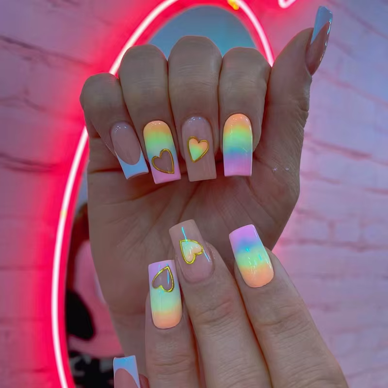 24 pièces français rose presse sur ongles court tête carrée faux ongles avec fleur strass conception