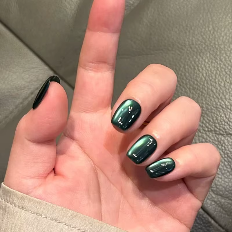 Faux ongles ronds courts, 24 pièces, Design d'ongles œil de chat, paillettes détachables, couleur un